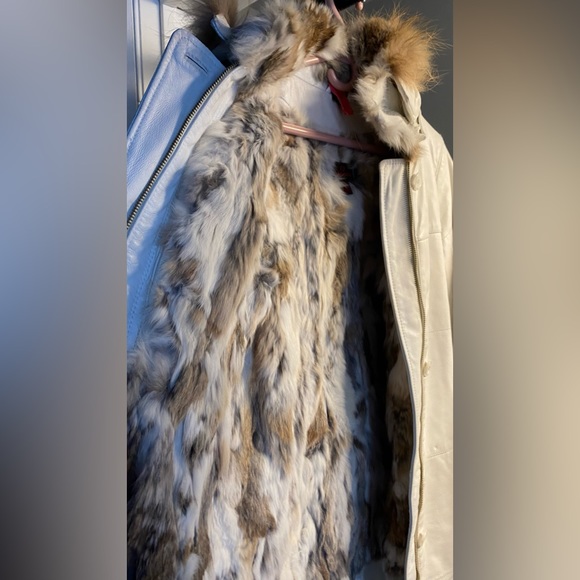 White Danier leather coat with rabbit fur inside. - Picture 9 of 9